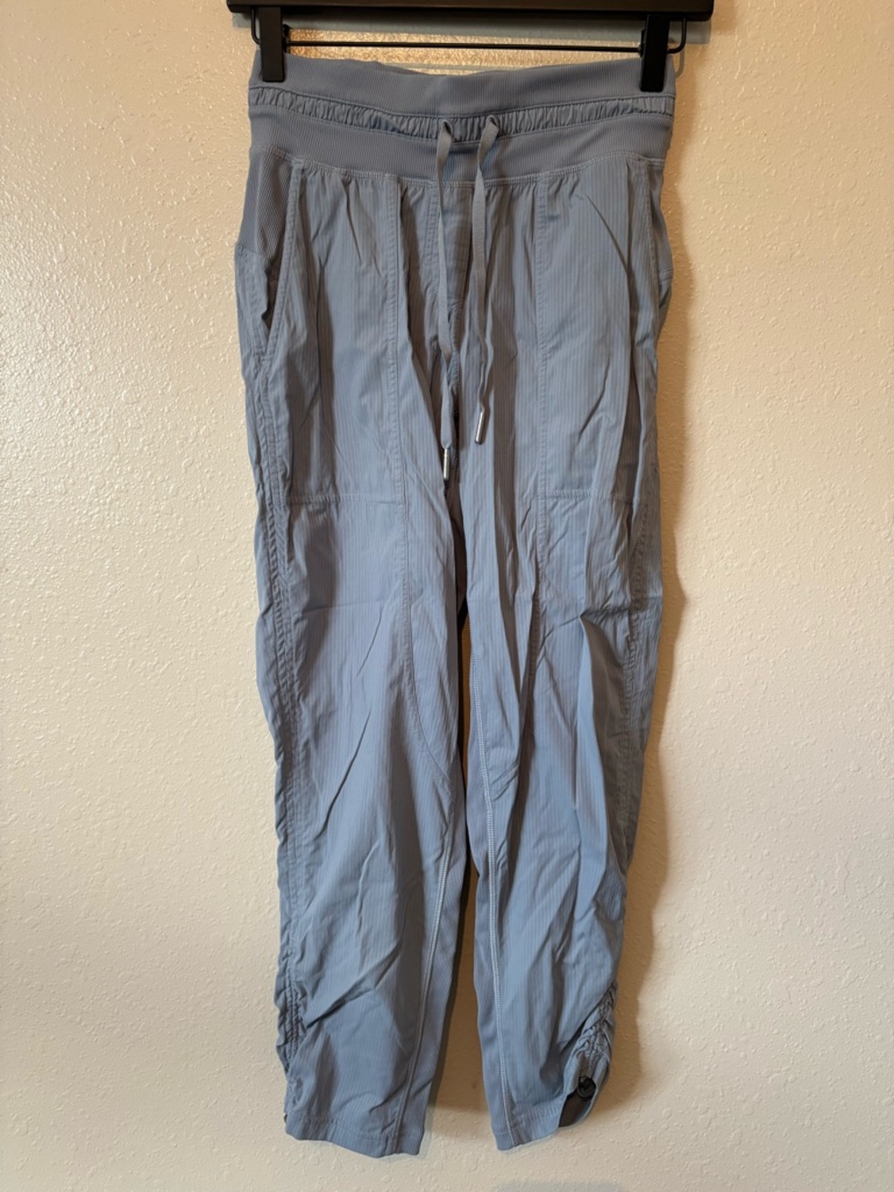 Lululemon dance studio mid rise cropped pants